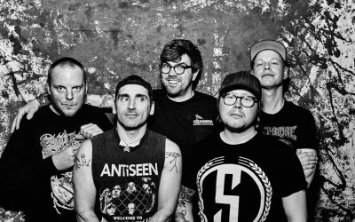 SATANIC SURFERS – Support: Vodka Juniors