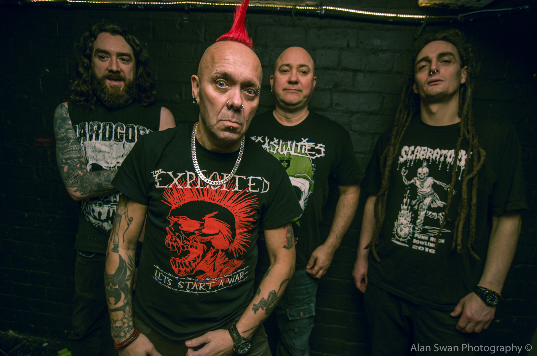 THE EXPLOITED – Support: Rawside