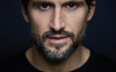 TOM BECK – Support: Max von Milland