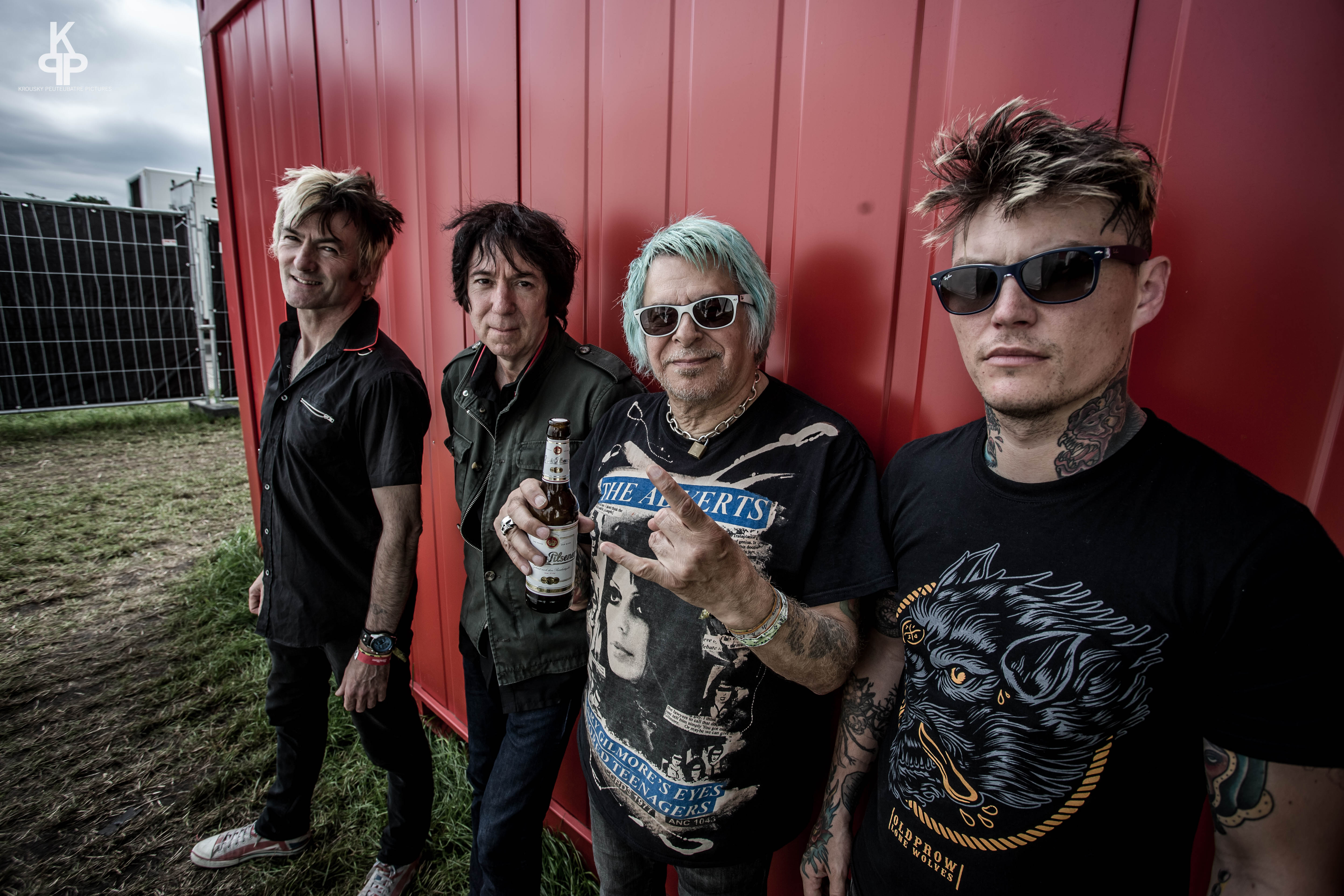 UK SUBS – Support: NASTY RUMOURSis